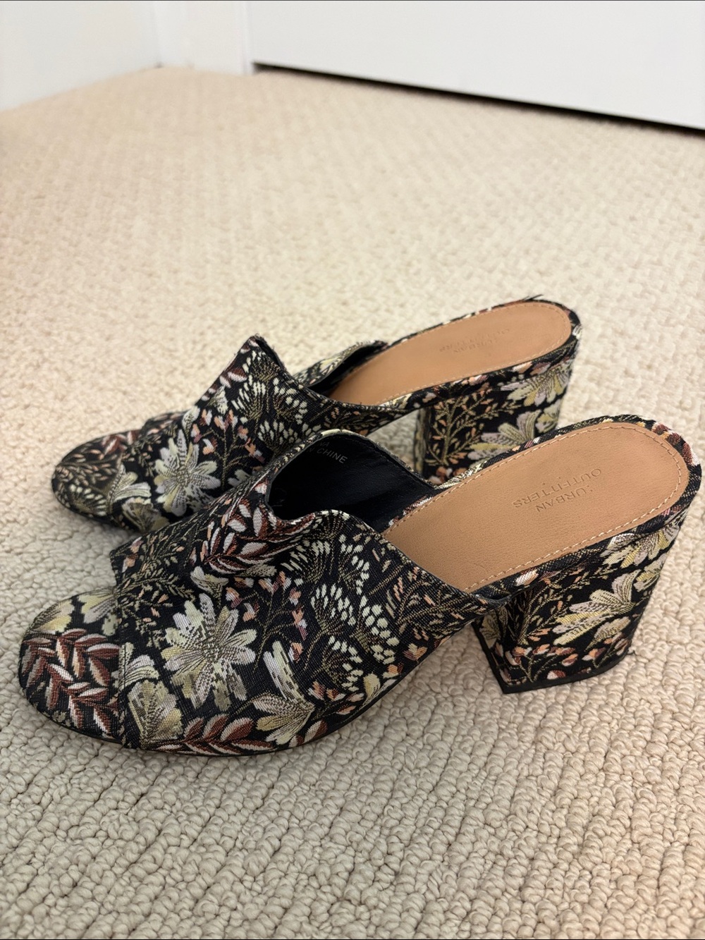 Urban Outfitters Floral Block Heel Mule